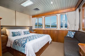 Coral Expeditions Coral Expeditions II Deluxe Stateroom - Double.jpg